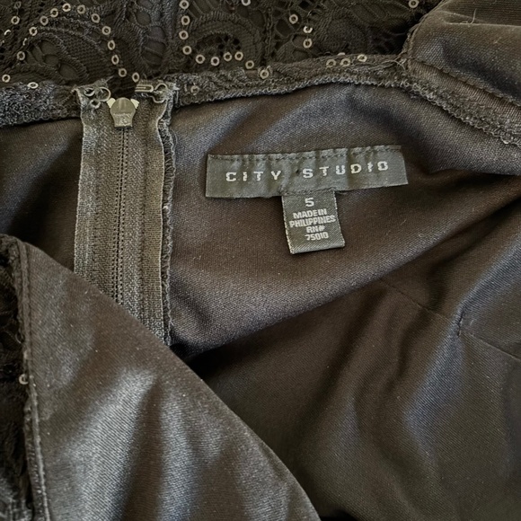 Sequin Lace Cocktail Dress - Picture 3 of 7